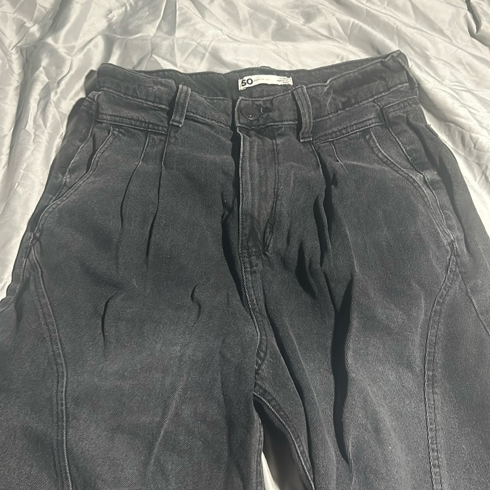 Black baggy jeans